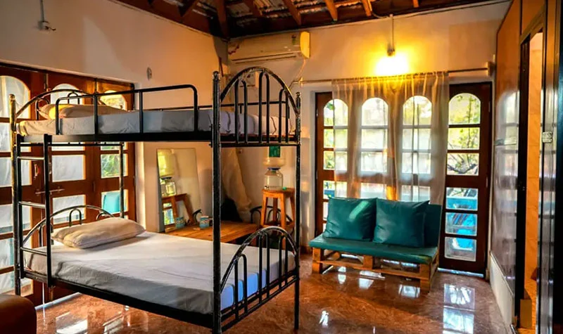 hostel in anjuna