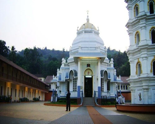 Mangueshi Temple